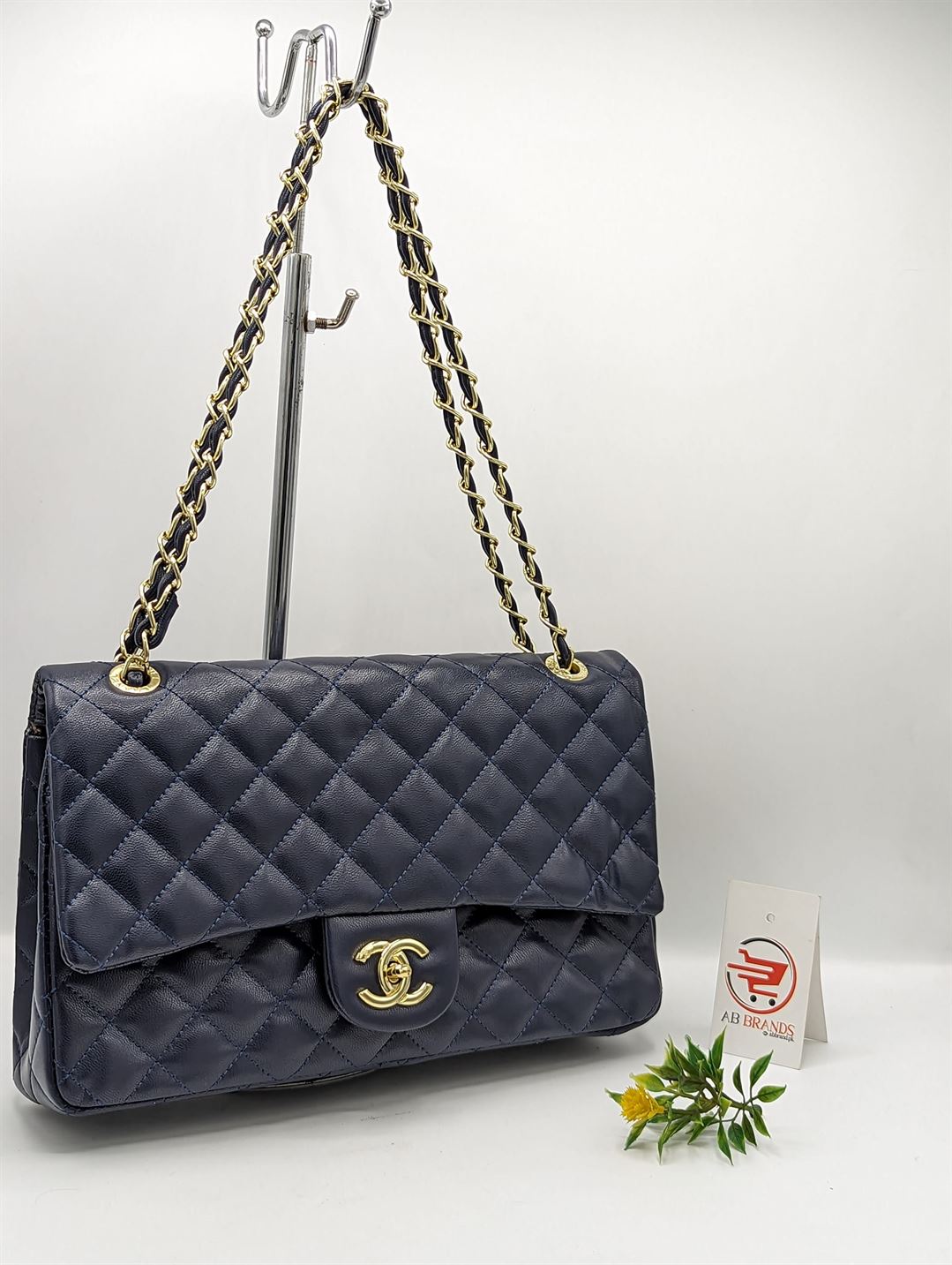 STUNNING CrossBody 1