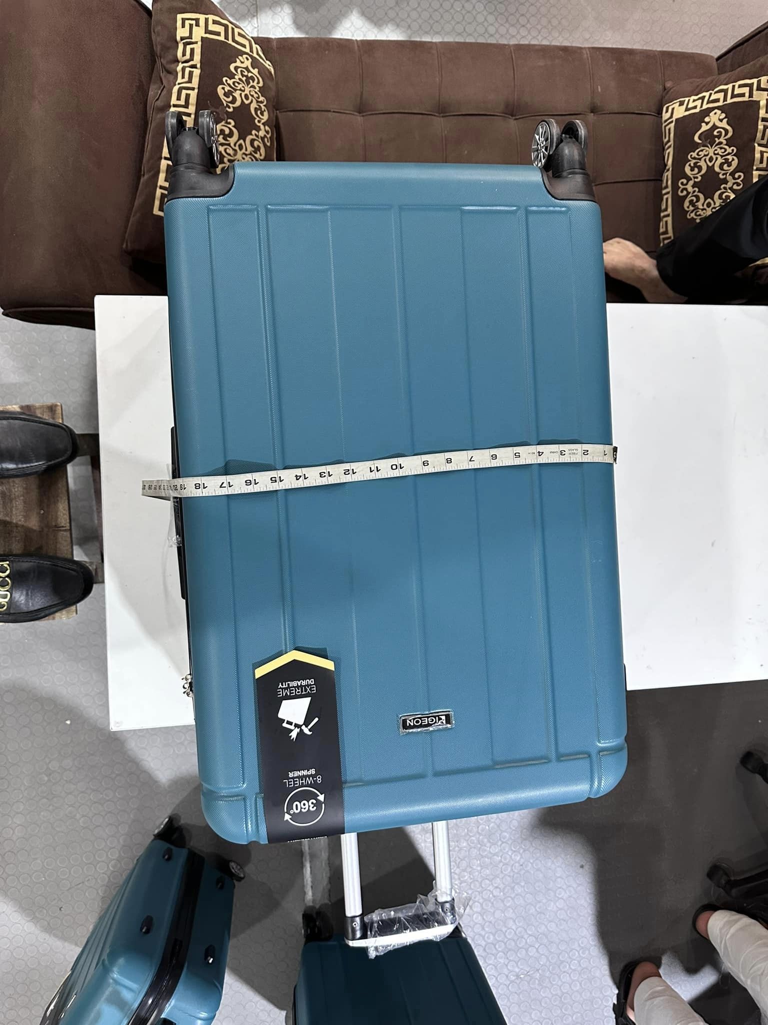 LUXURY Trolleys 17