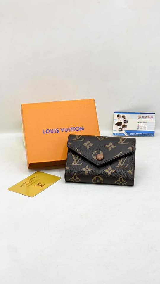 BROWN Wallets 3