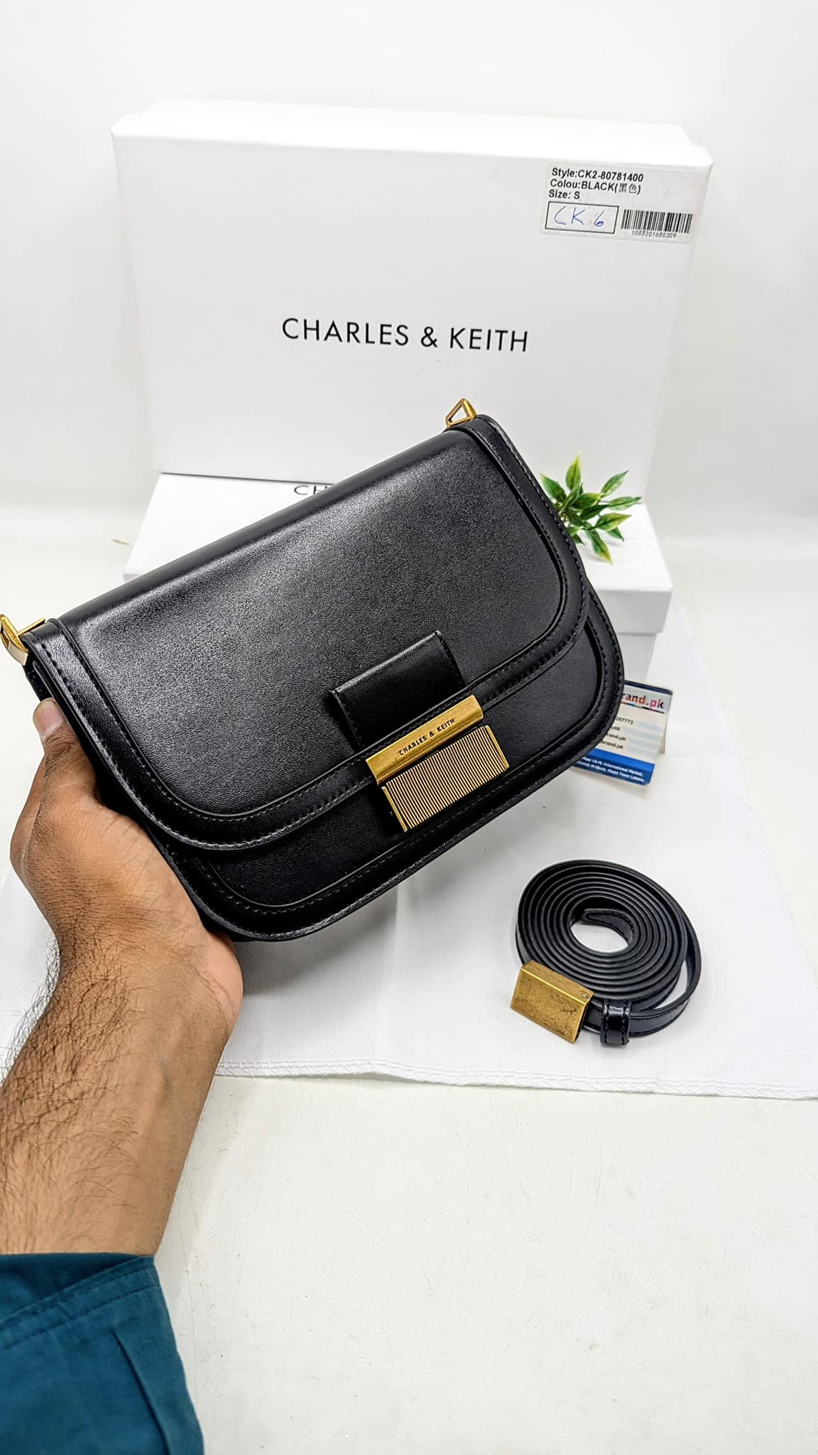 SMOOTH Leather CrossBody 1