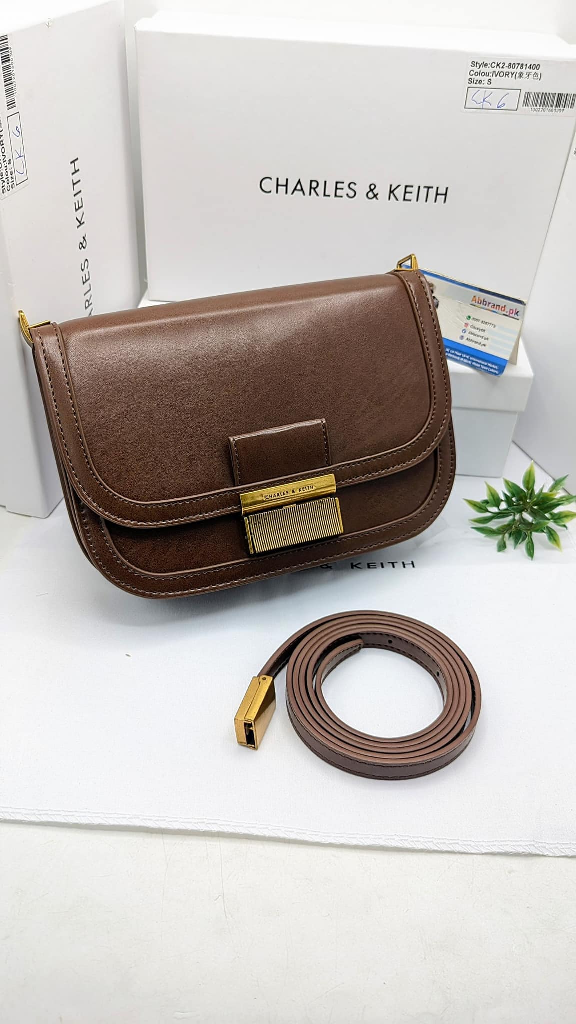 SMOOTH Leather CrossBody 4