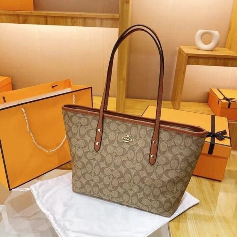 MASTER Tote 3