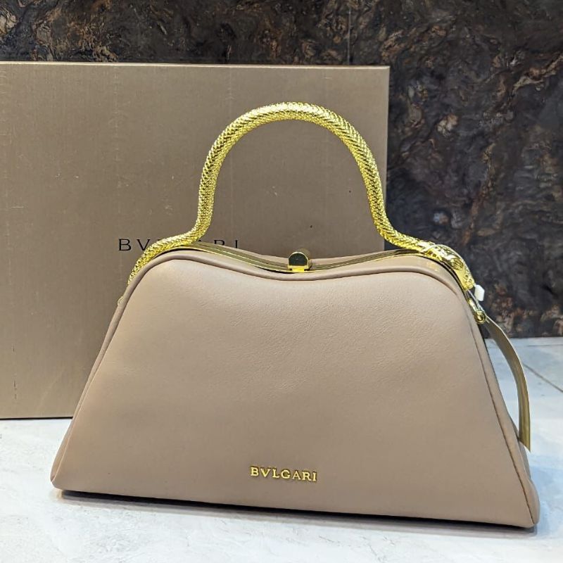 CHERISH CrossBody 3