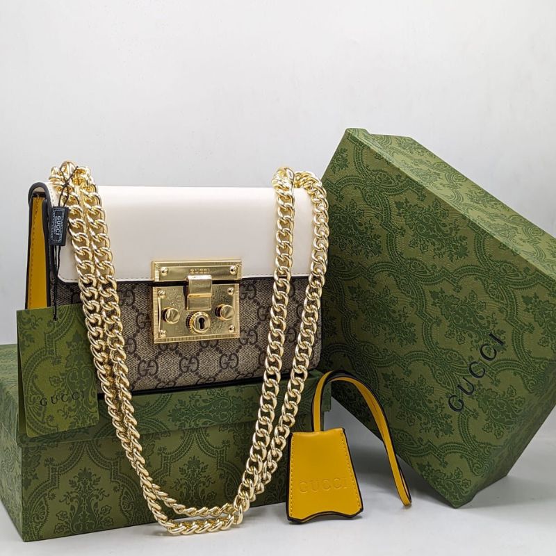 CONTRAST CrossBody 2