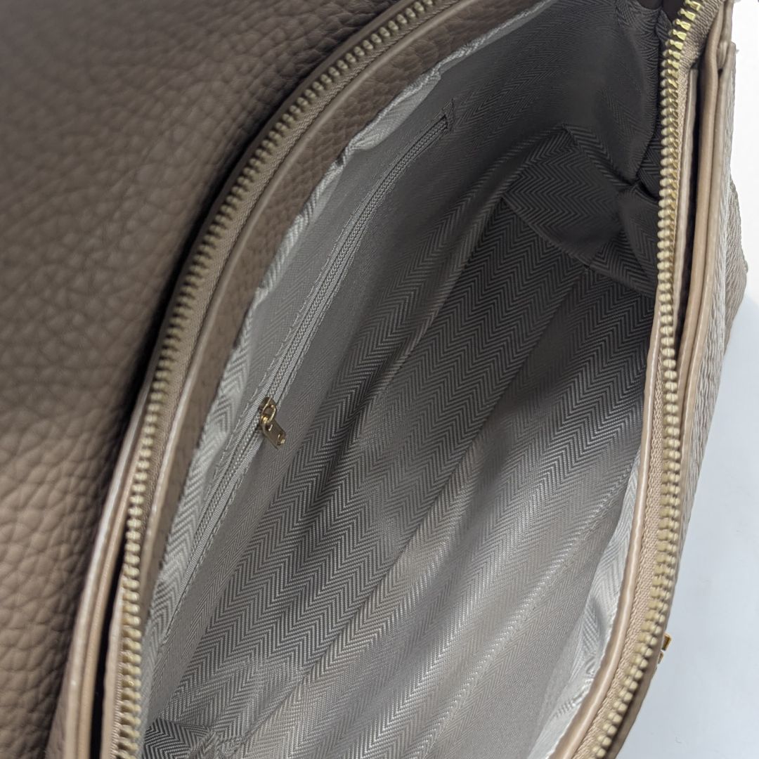 BUCKLE CrossBody 7