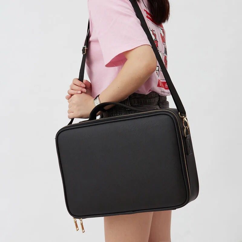 BIG Makeup Organizer 1