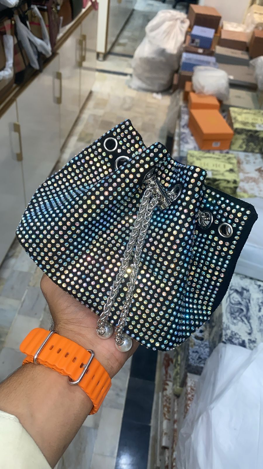METALLIC Zorcon Pouch 4