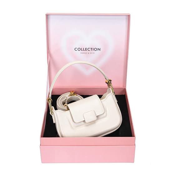 LAVISHING CrossBody 6