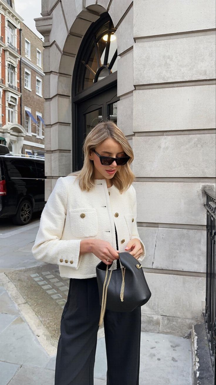 TEXTURED CrossBody 4