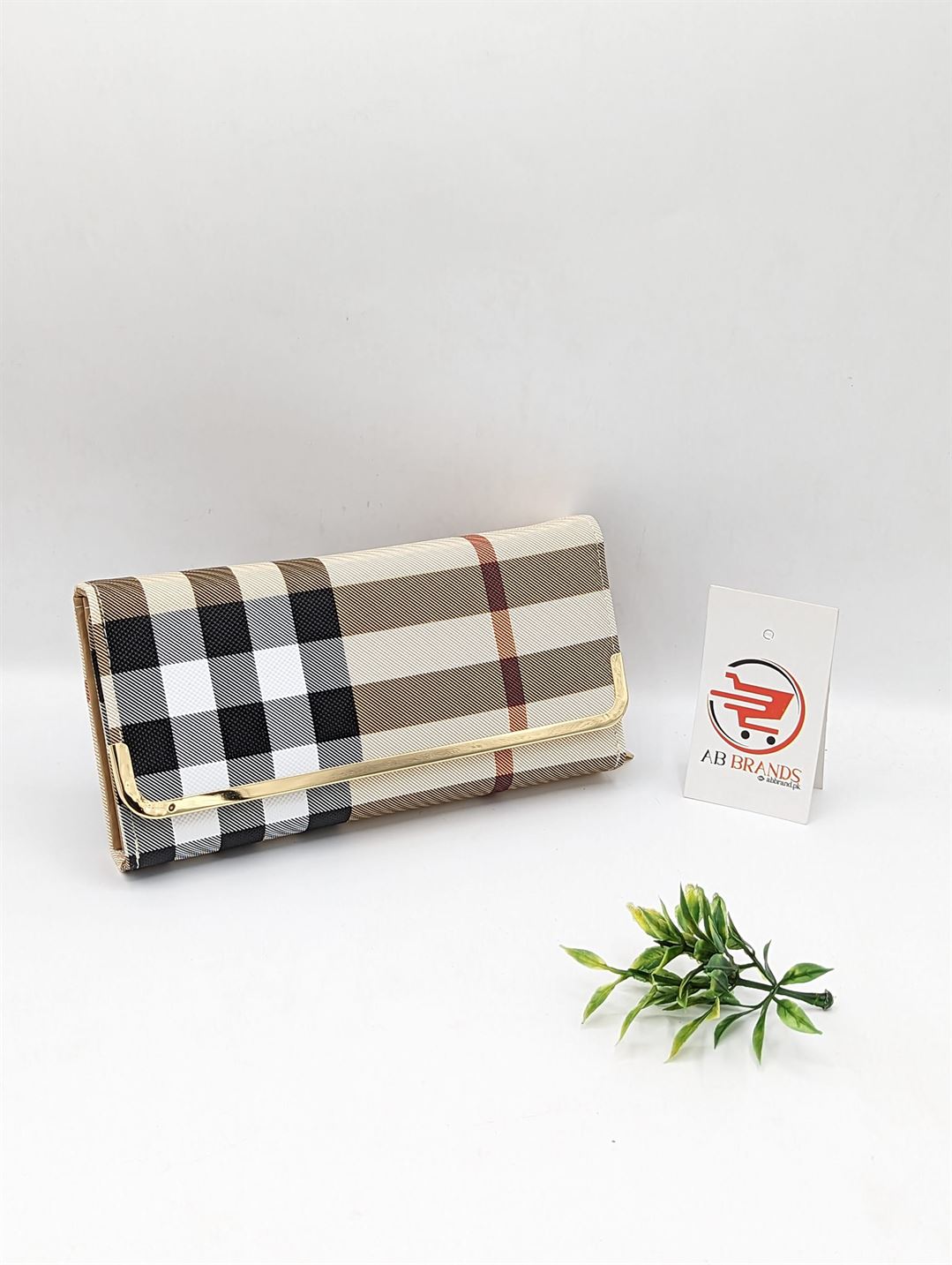 PATTERN Clutch
