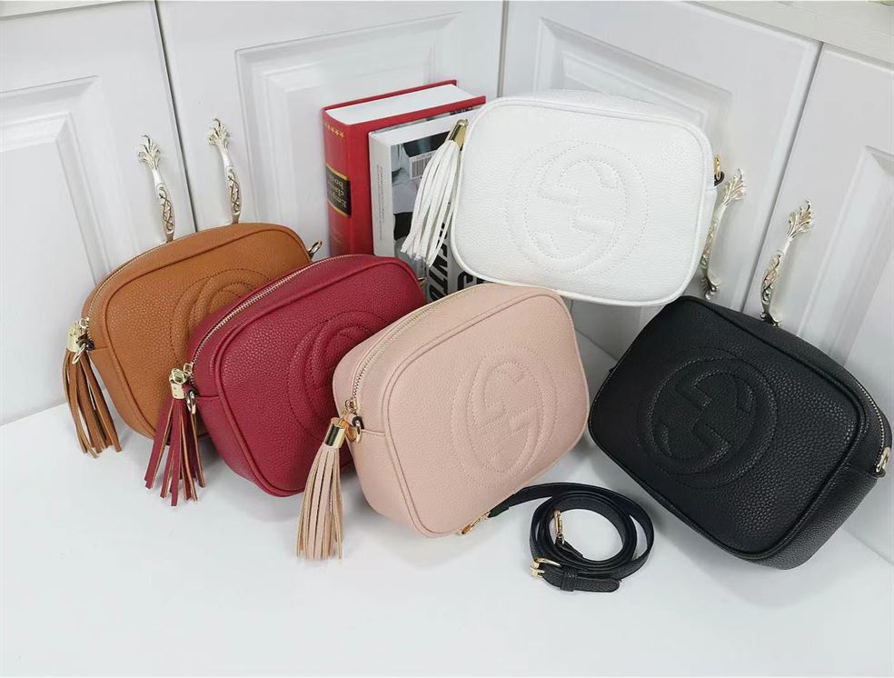 Mesmerizing CROSSBODY