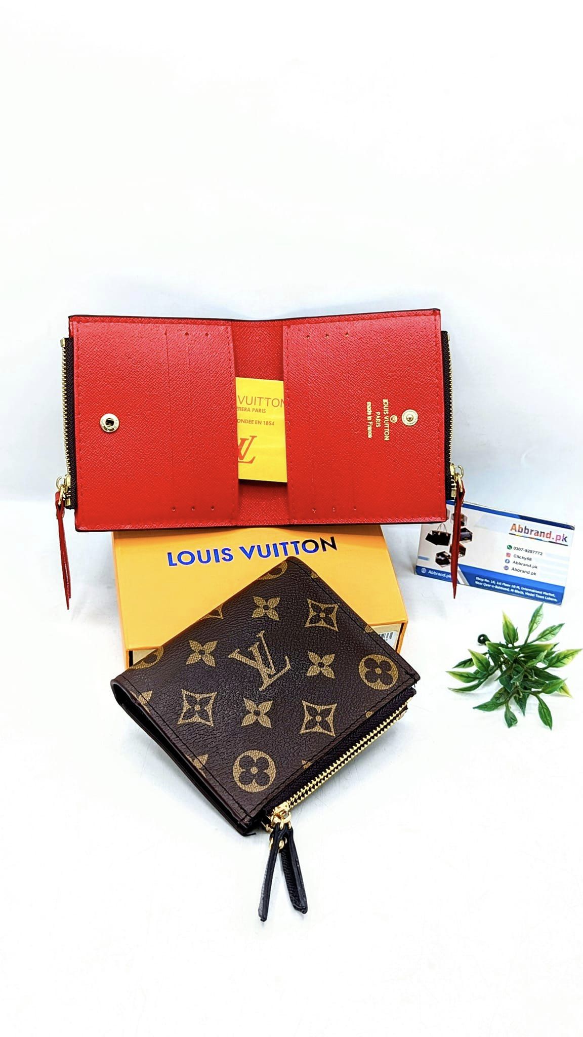 ZIP PATTERN Wallets