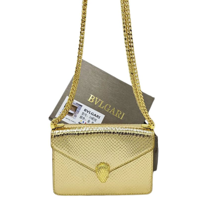 SILKY CrossBody 1