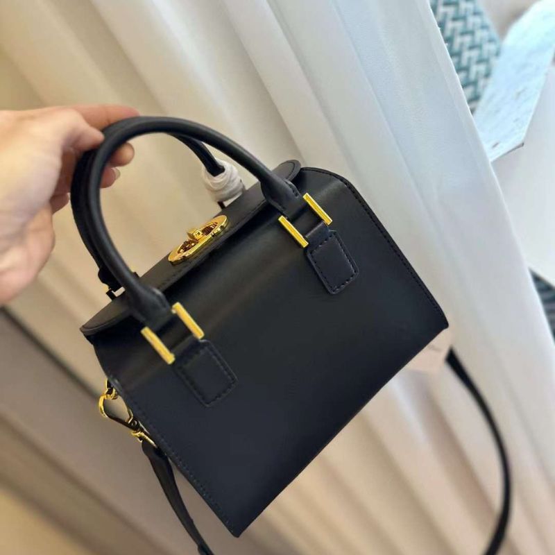BLACK HandBag