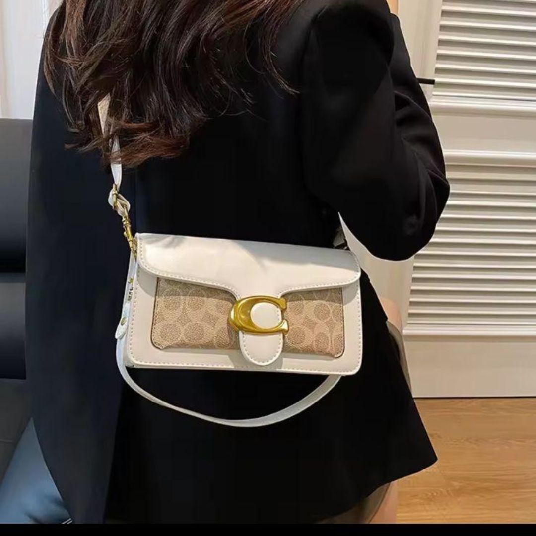 Dynamic CrossBody