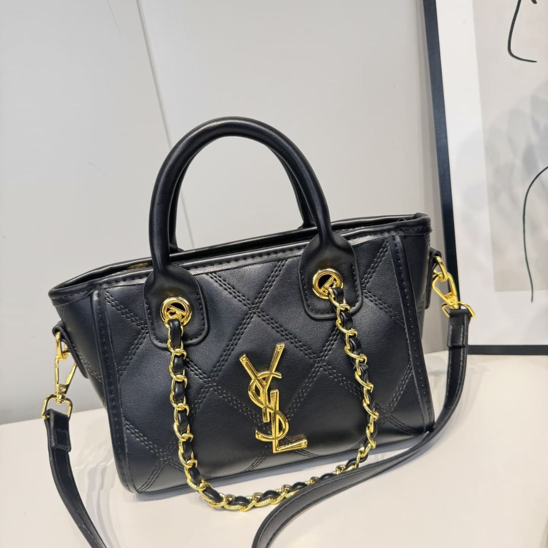 BUCKET CrossBody