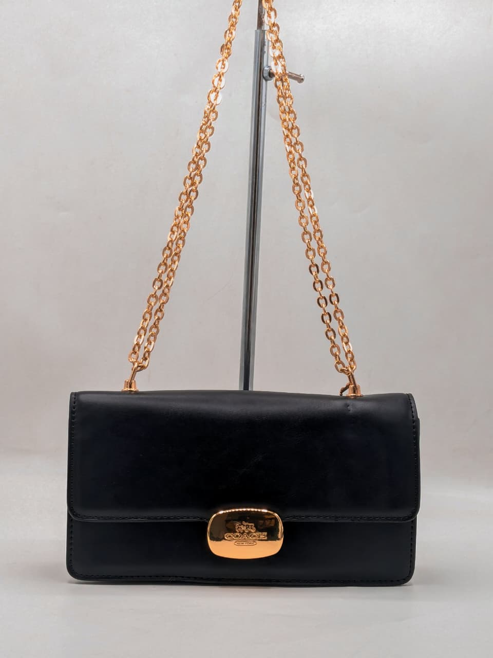 Spacious CrossBody 2
