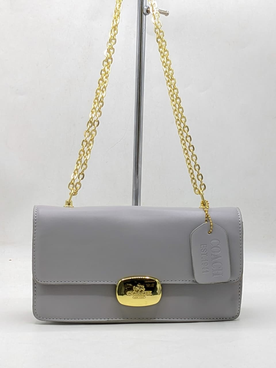 Spacious CrossBody 3