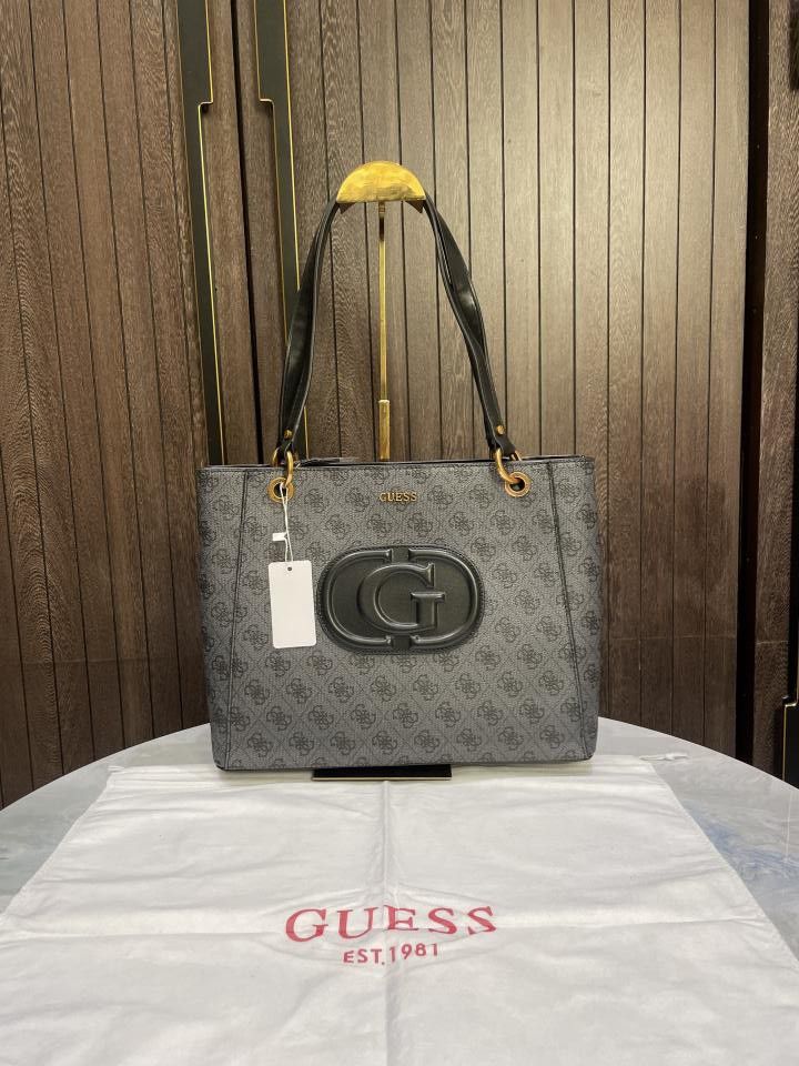 SLIM HandBag 4