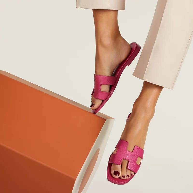 Hermès women's leather Slide 6