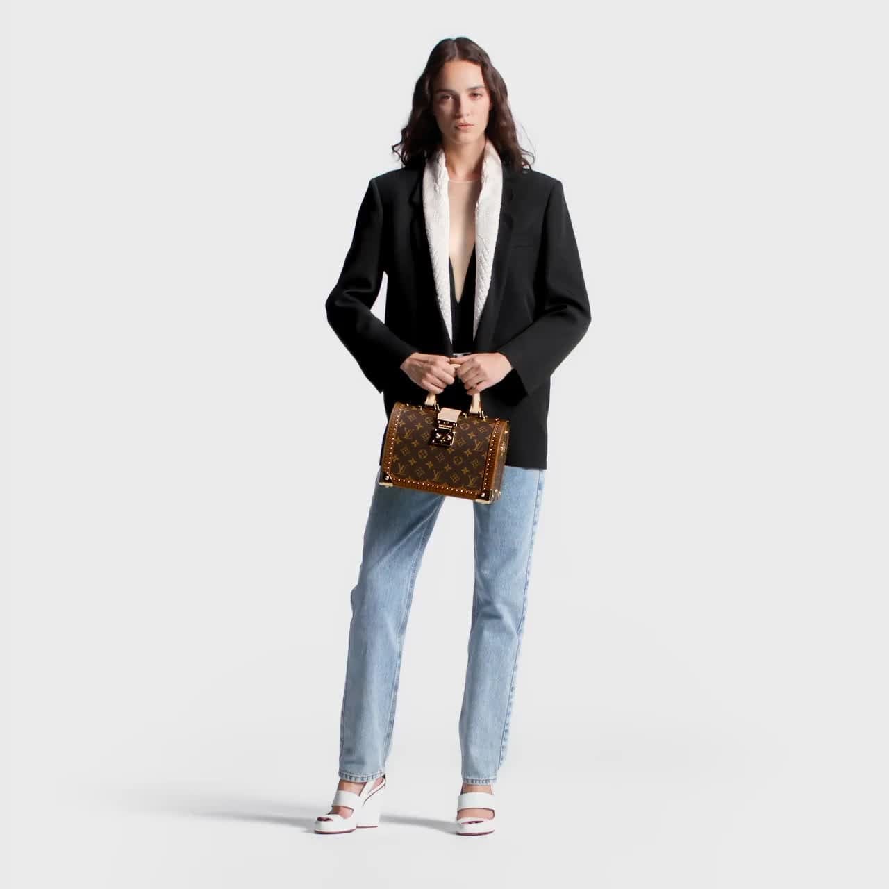 LOUIS VUITTON 2