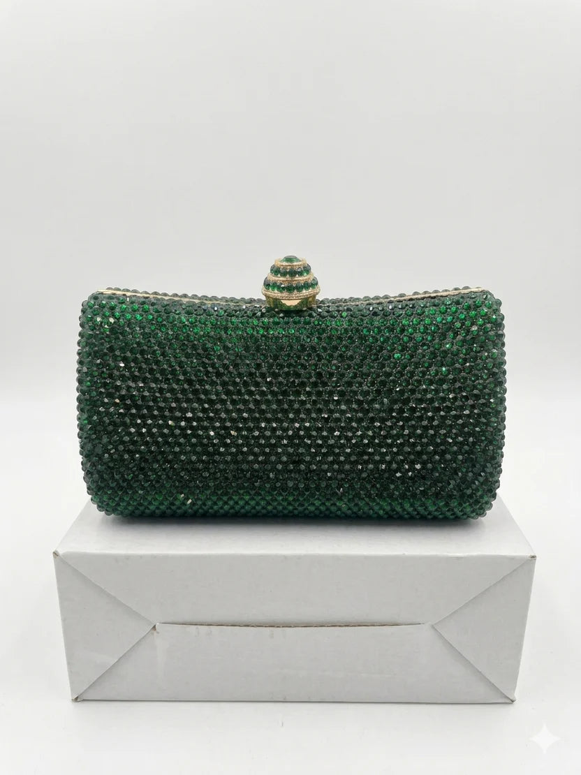 CHARMING Clutch 4