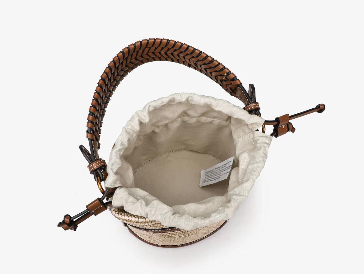 Zara Bucket 8