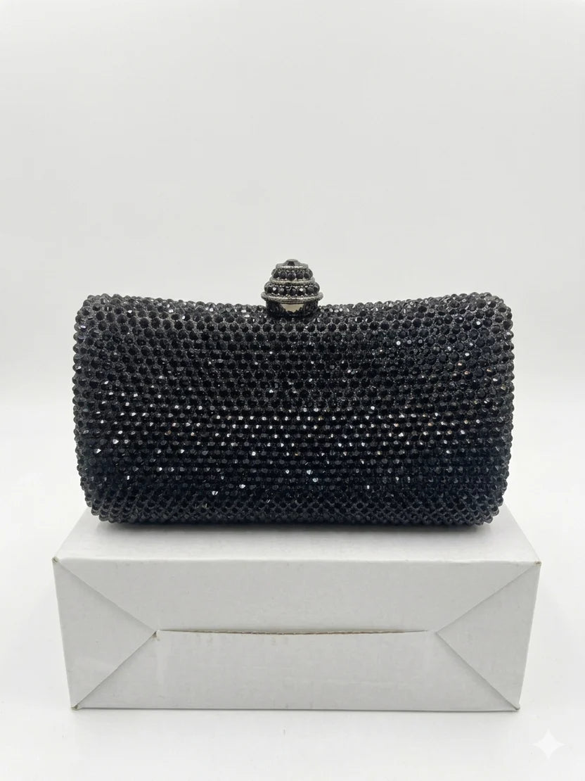 CHARMING Clutch 3