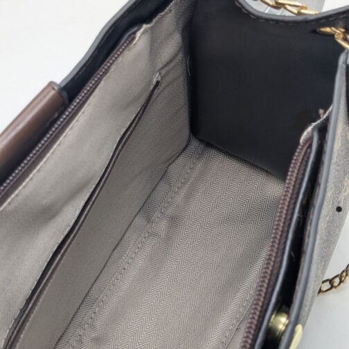 VERSATILE Tote - Image 2